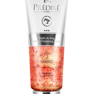 Prédiré Paris Triple Acting Facial Cleansing Scrub - Red